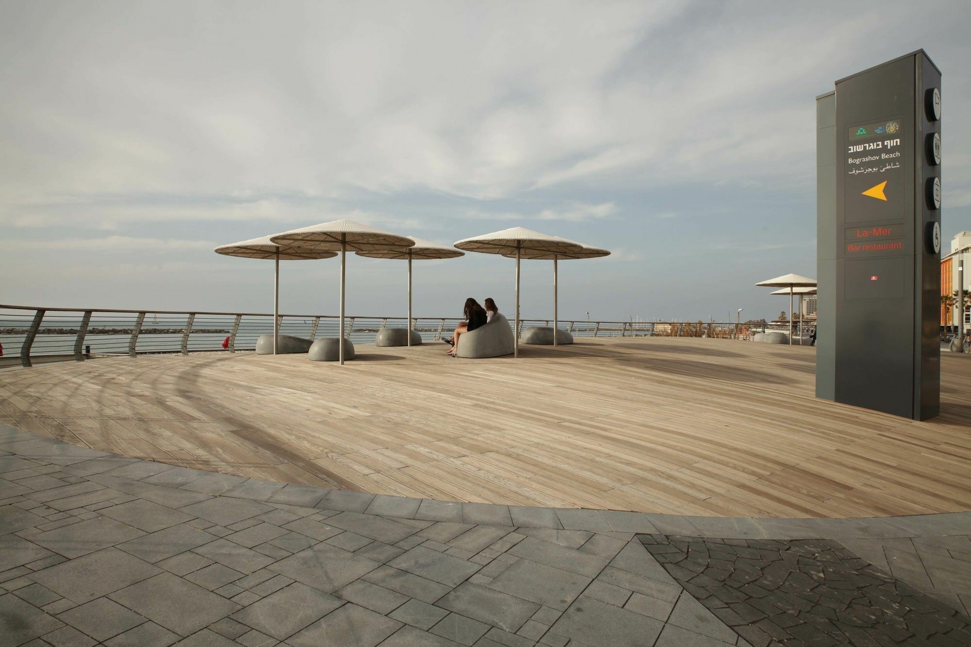 K Suites Tlv By The Beach Tel Aviv Exterior foto